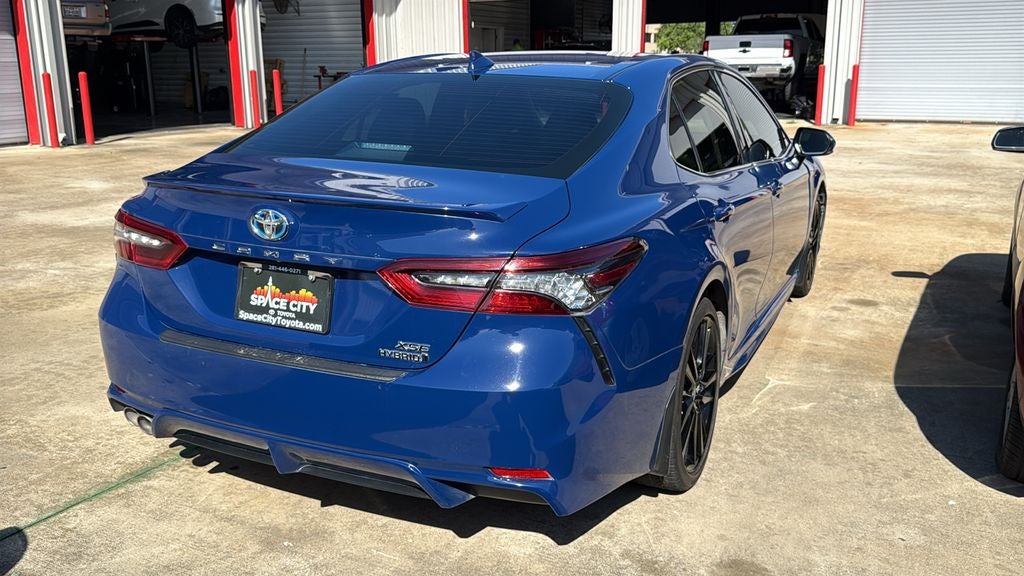 2024 Toyota Camry Hybrid XSE