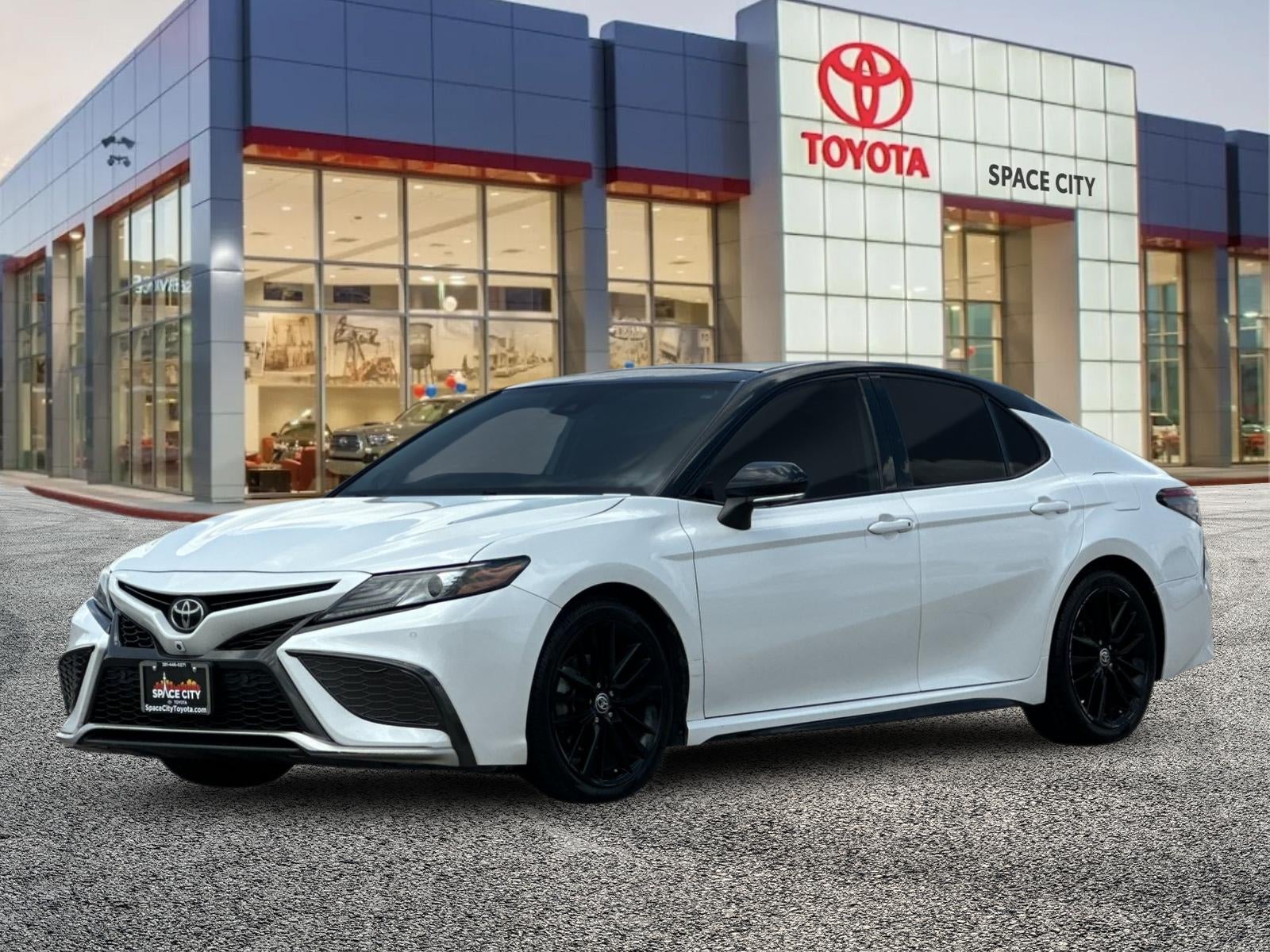 2021 Toyota Camry XSE V6