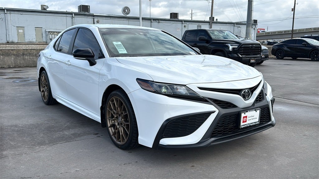 2024 Toyota CAMRY SE