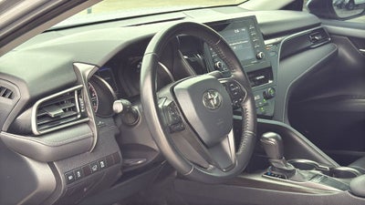 2022 Toyota CAMRY SE