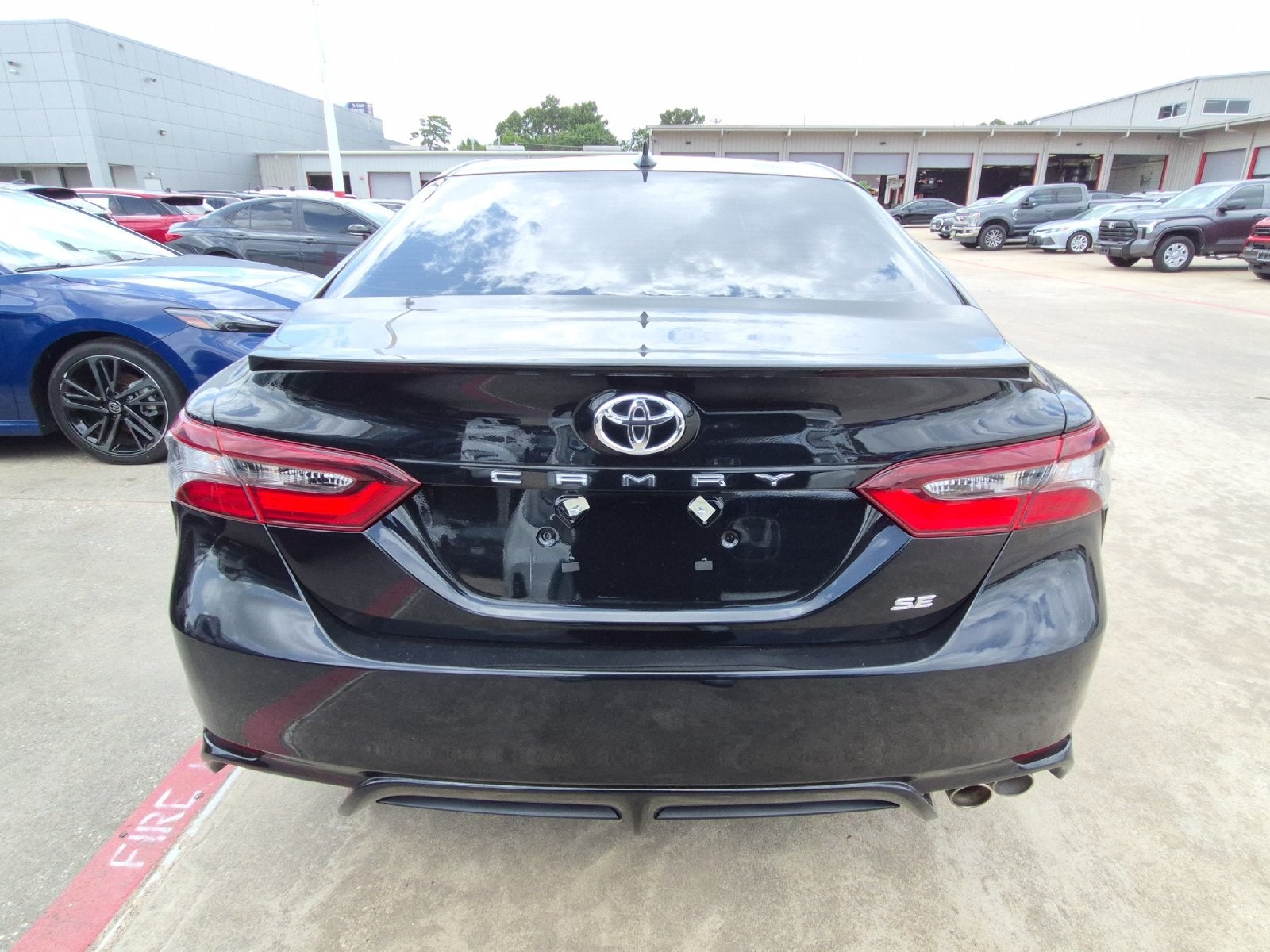 2023 Toyota Camry SE