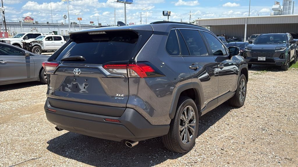 2025 Toyota RAV4 Hybrid XLE Premium