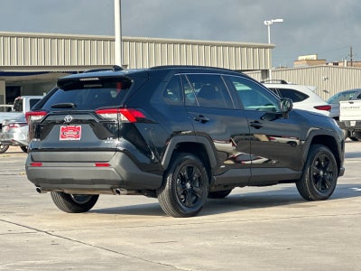 2025 Toyota RAV4 Hybrid LE