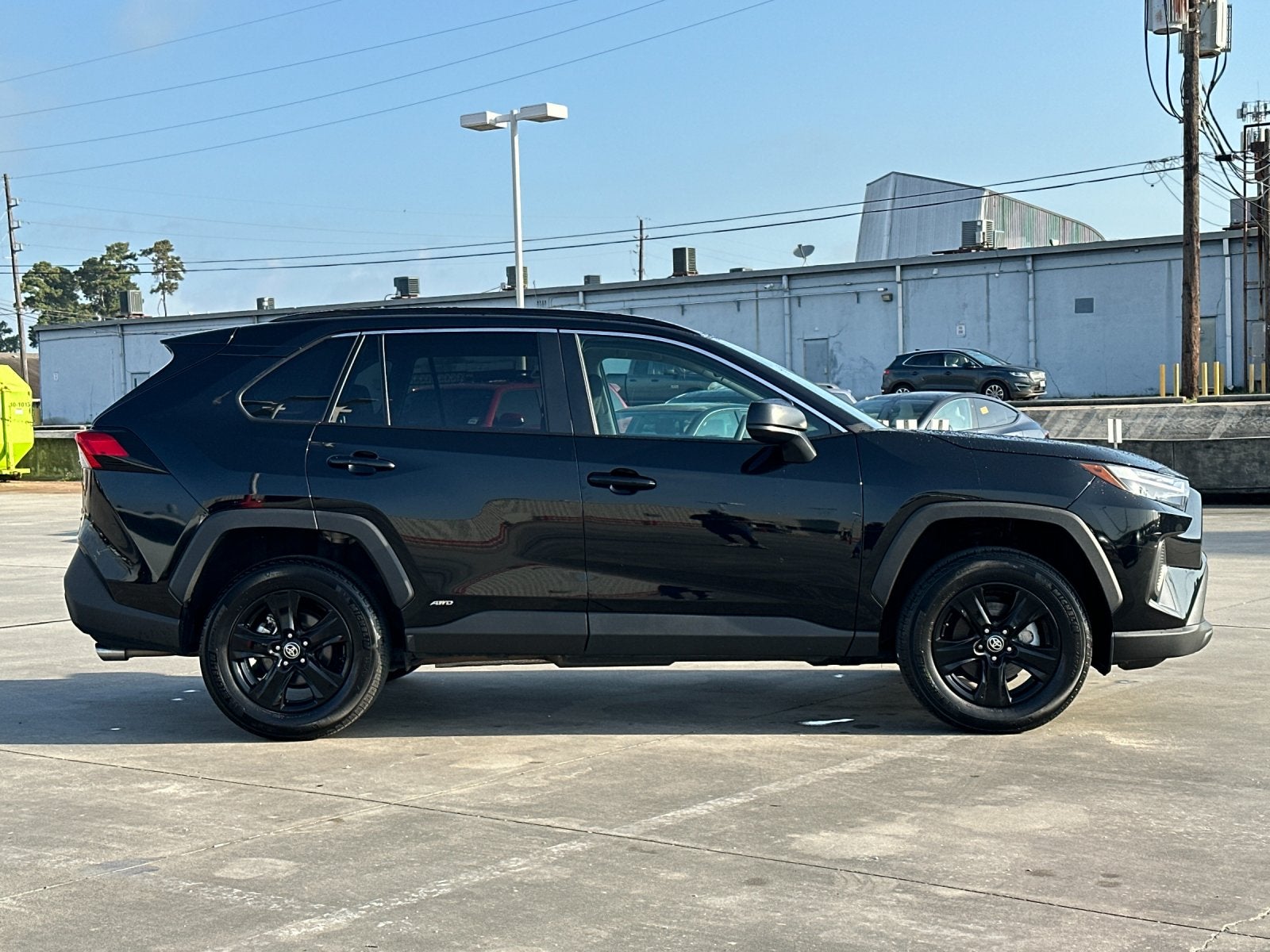 2025 Toyota RAV4 Hybrid LE