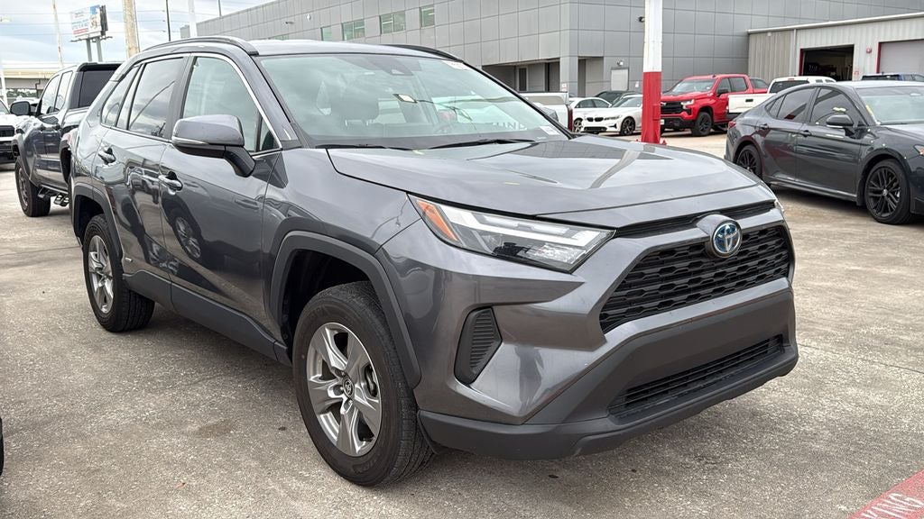 2024 Toyota RAV4 Hybrid XLE