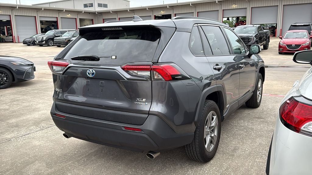 2024 Toyota RAV4 Hybrid XLE