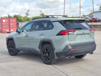 2022 Toyota RAV4 Hybrid XLE