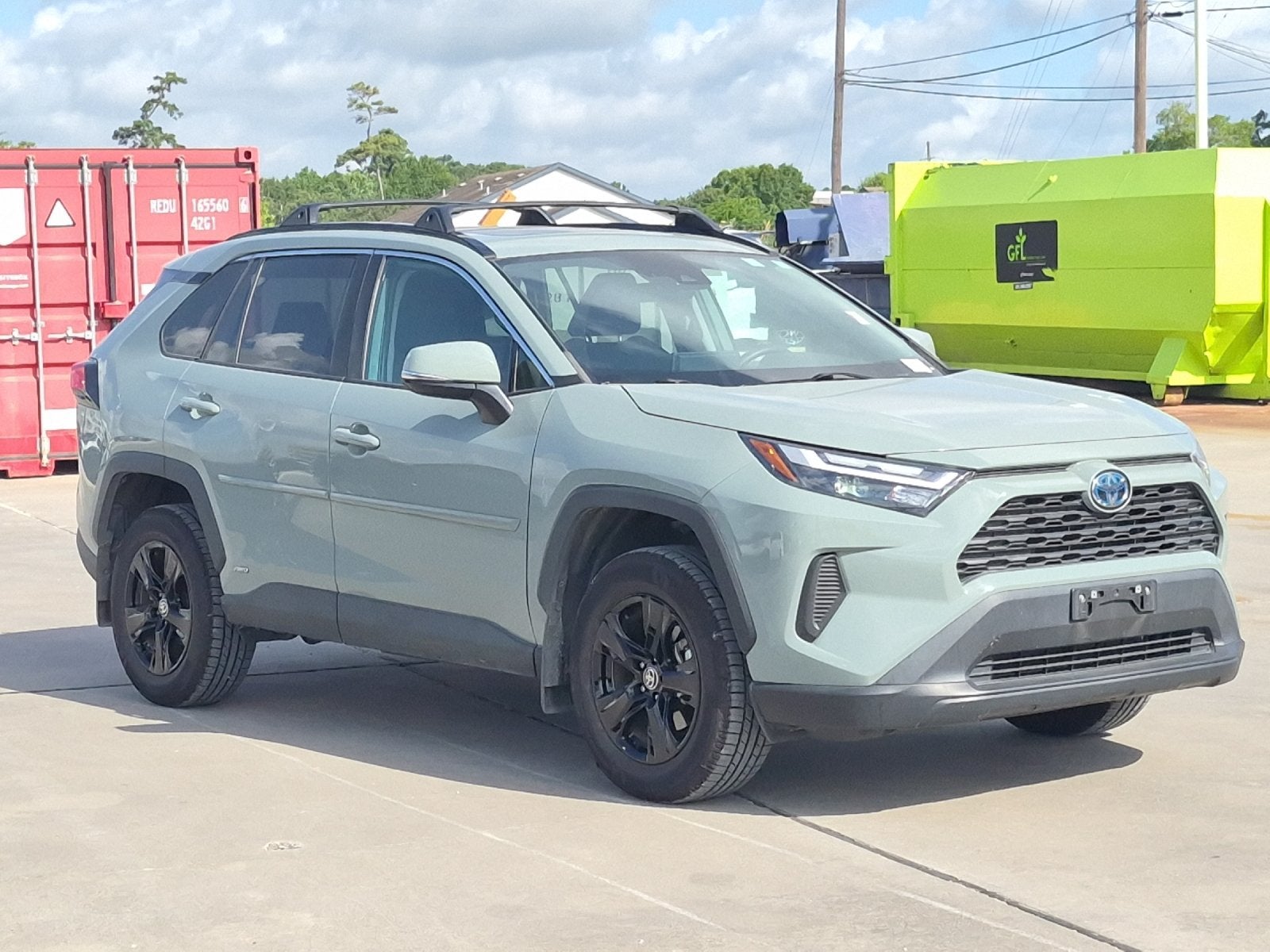 2022 Toyota RAV4 Hybrid XLE