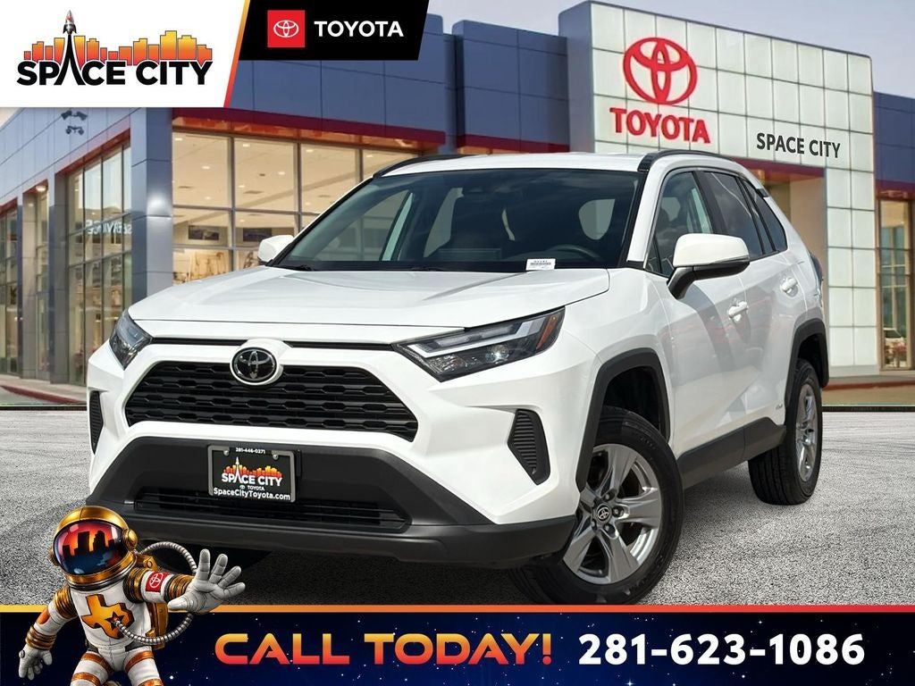 2025 Toyota RAV4 HYBRID XLE