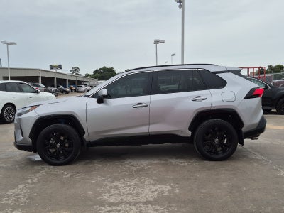 2022 Toyota RAV4 Hybrid SE