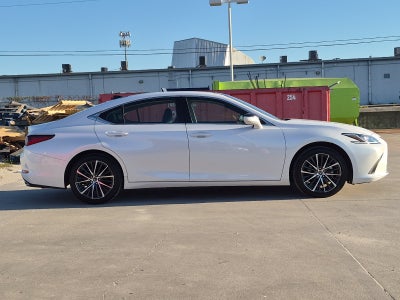 2025 Lexus ES 350 350