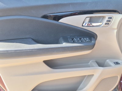 2022 Honda Pilot Touring 8 Passenger