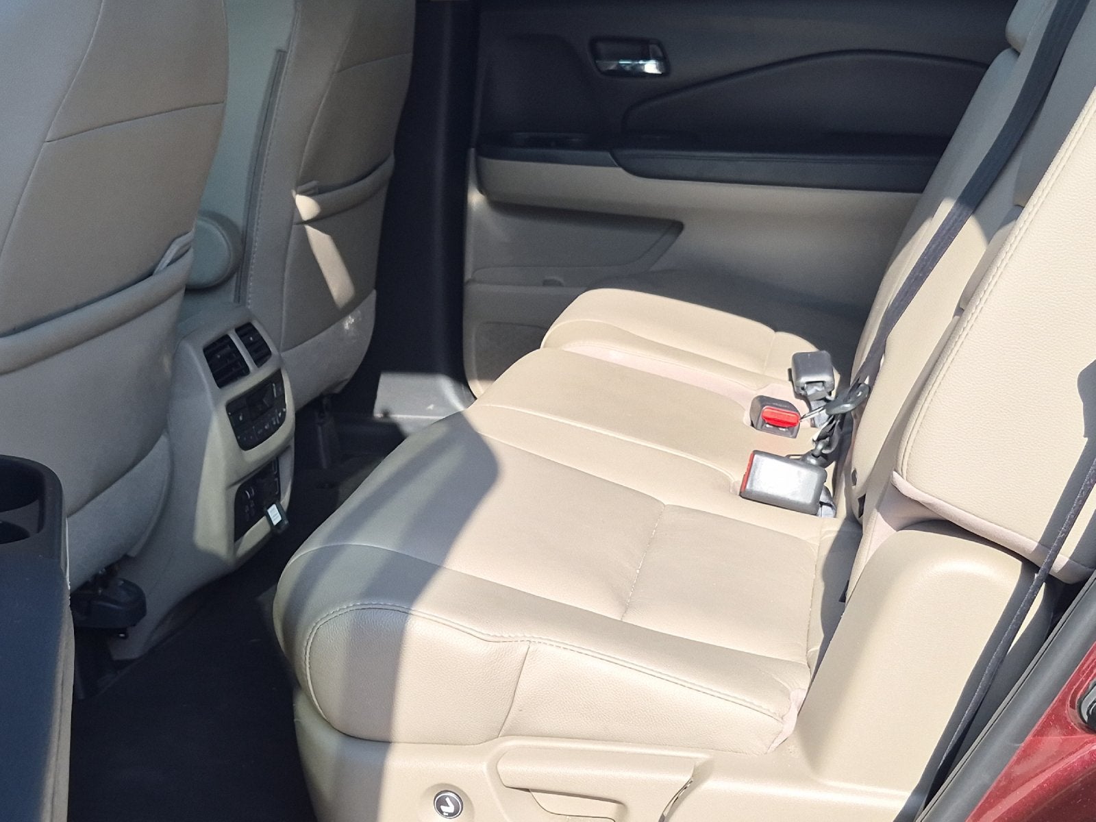 2022 Honda Pilot Touring 8 Passenger