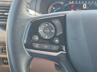 2022 Honda Pilot Touring 8 Passenger
