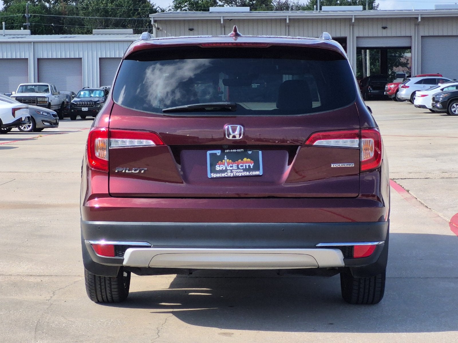 2022 Honda Pilot Touring 8 Passenger