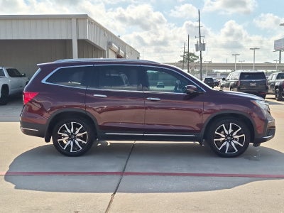 2022 Honda Pilot Touring 8 Passenger