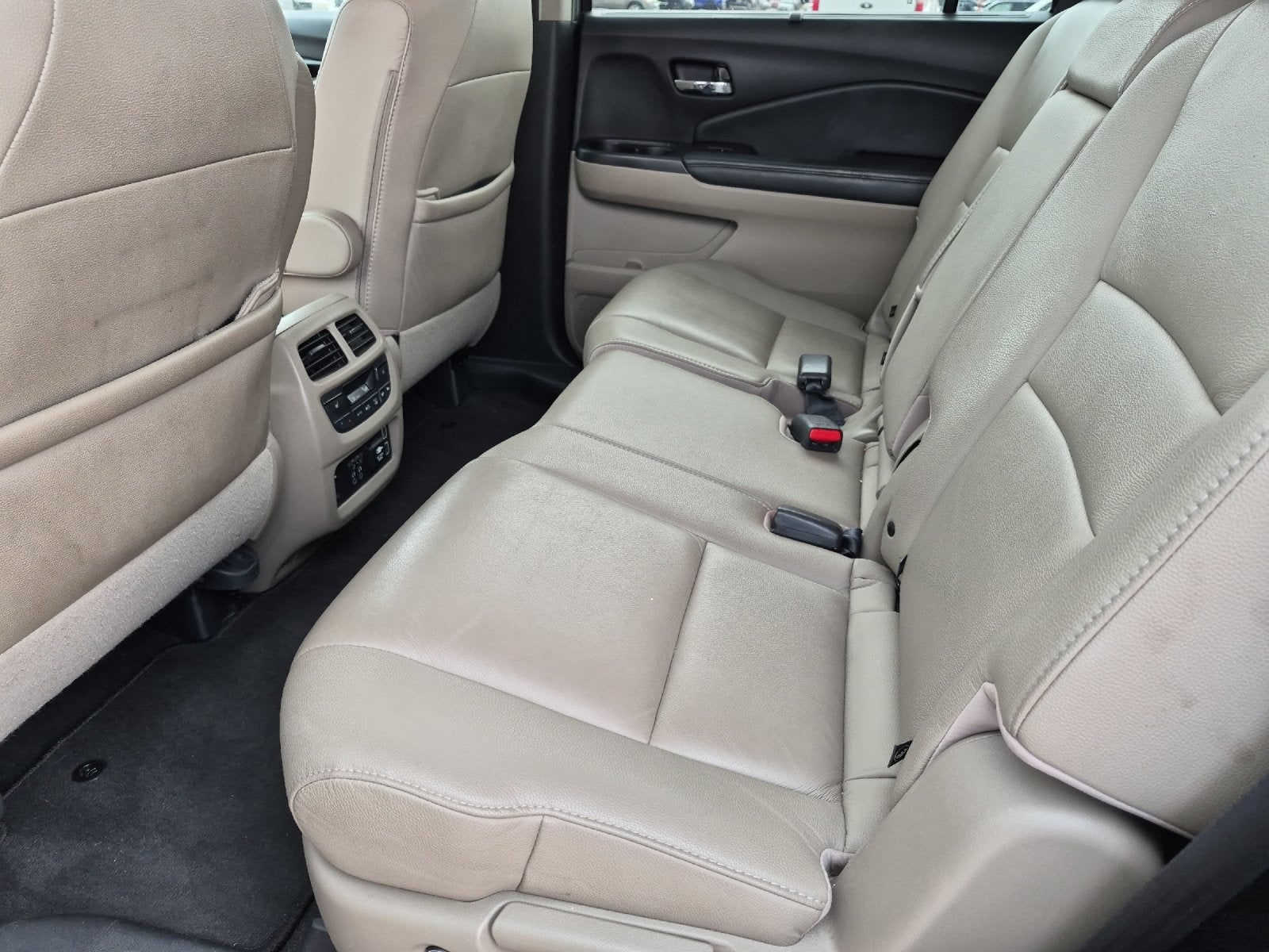 2021 Honda Pilot Touring 8 Passenger