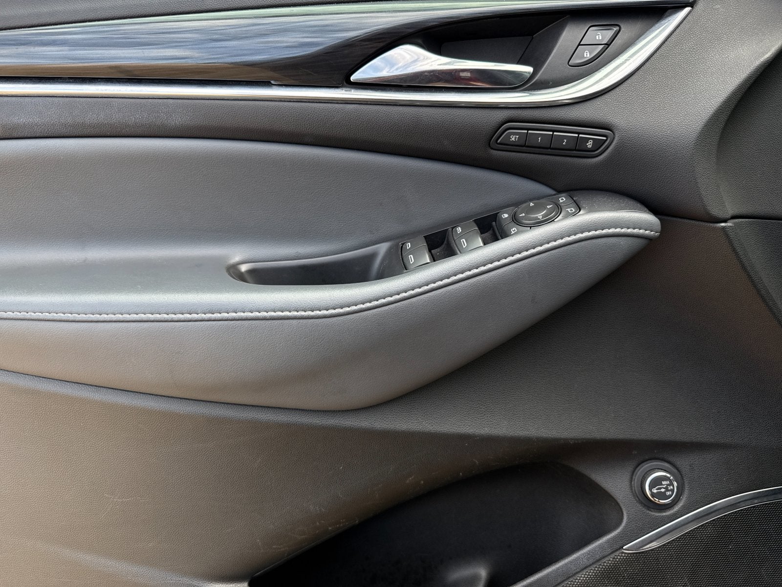2022 Buick Enclave Premium Group