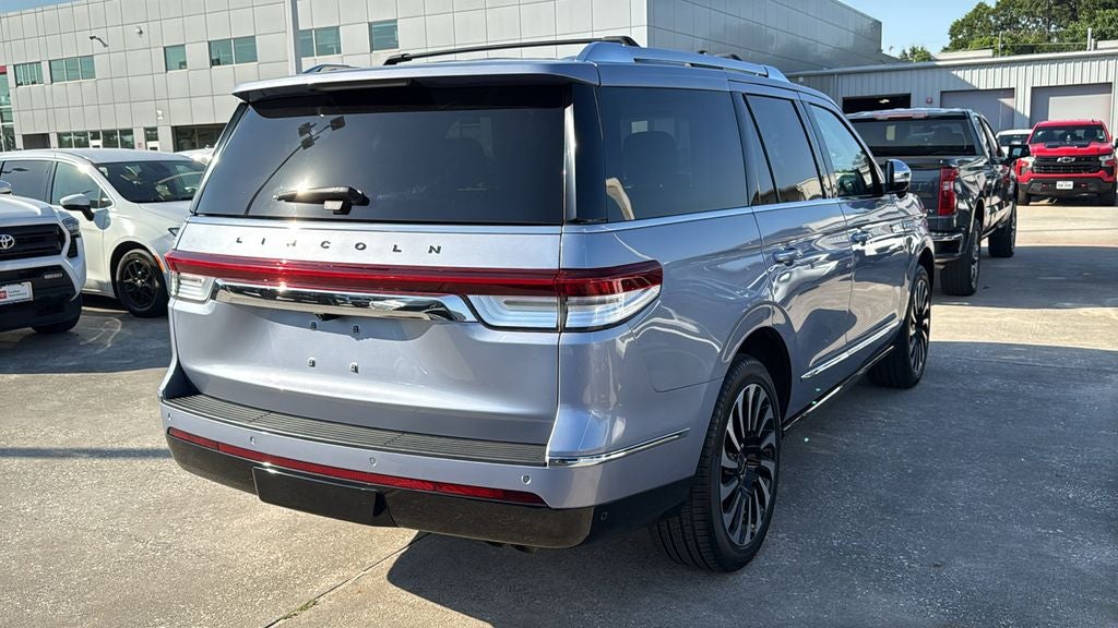2022 Lincoln Navigator Black Label
