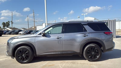 2025 Nissan Pathfinder SL