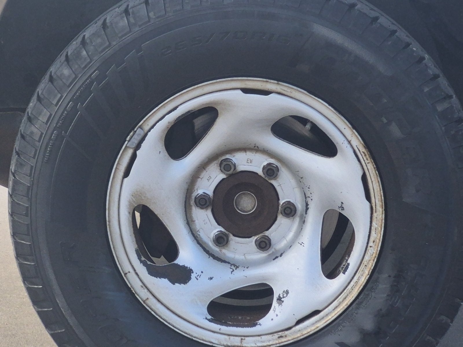 2005 Toyota TUNDRA SR5