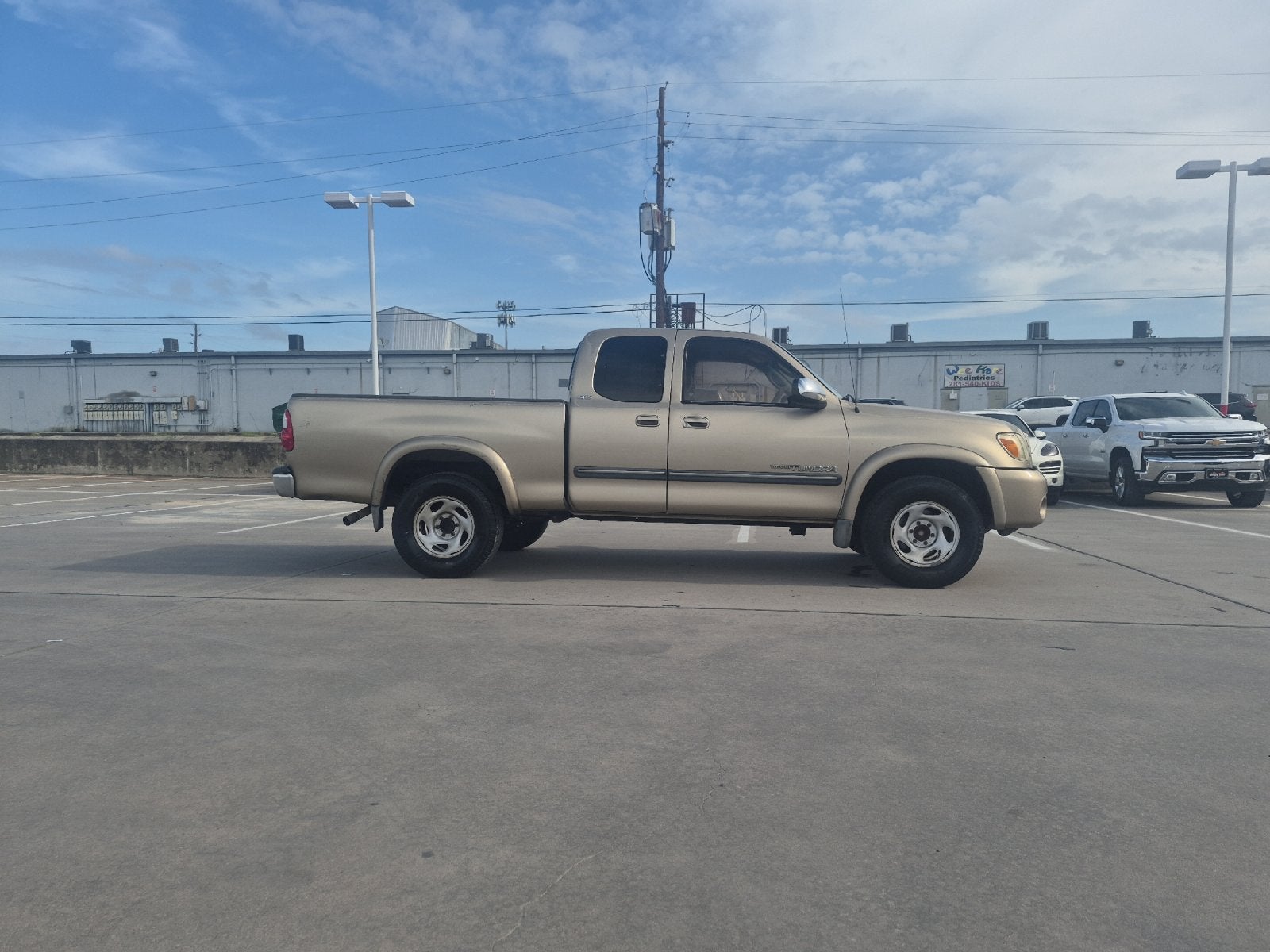 2005 Toyota TUNDRA SR5