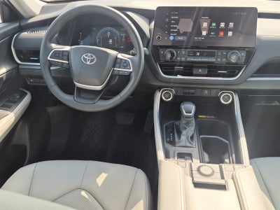 2026 Toyota Grand Highlander XLE