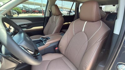 2026 Toyota Grand Highlander Platinum