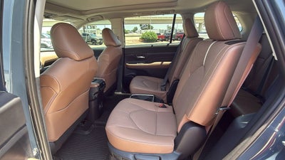 2026 Toyota Grand Highlander Platinum