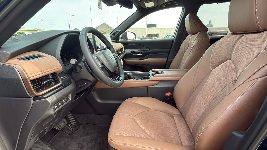 2026 Toyota Grand Highlander Hybrid MAX Platinum