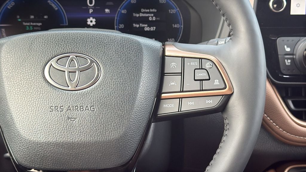 2026 Toyota Grand Highlander Hybrid MAX Platinum
