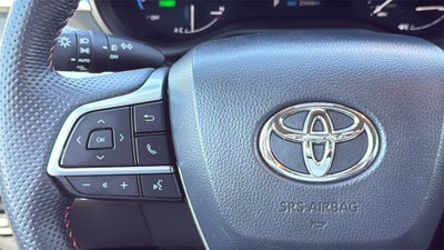 2024 Toyota SIENNA XSE XSE 7 Passenger