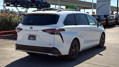 2024 Toyota SIENNA XSE XSE 7 Passenger