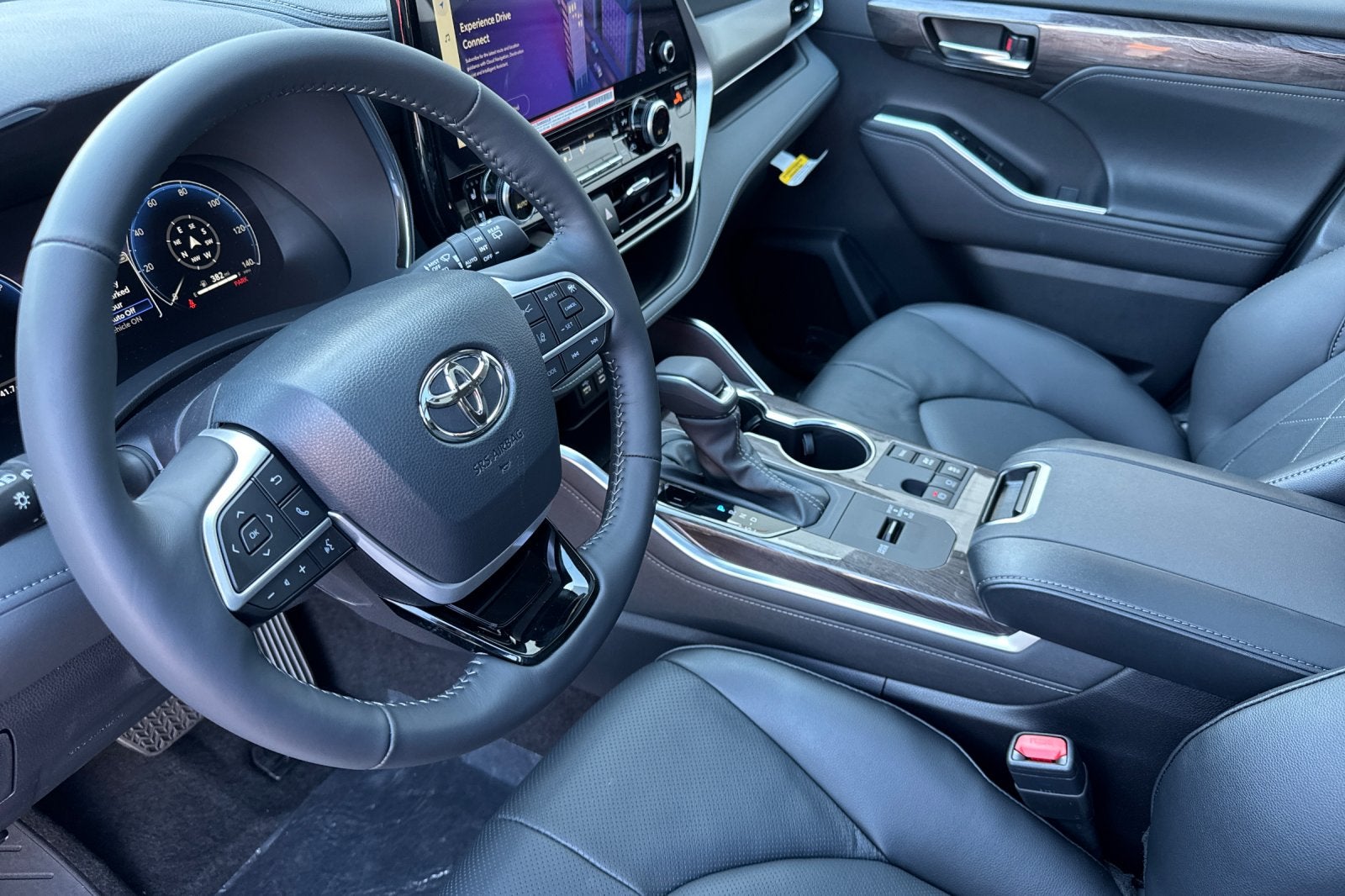 2026 Toyota Highlander Hybrid Hybrid Platinum