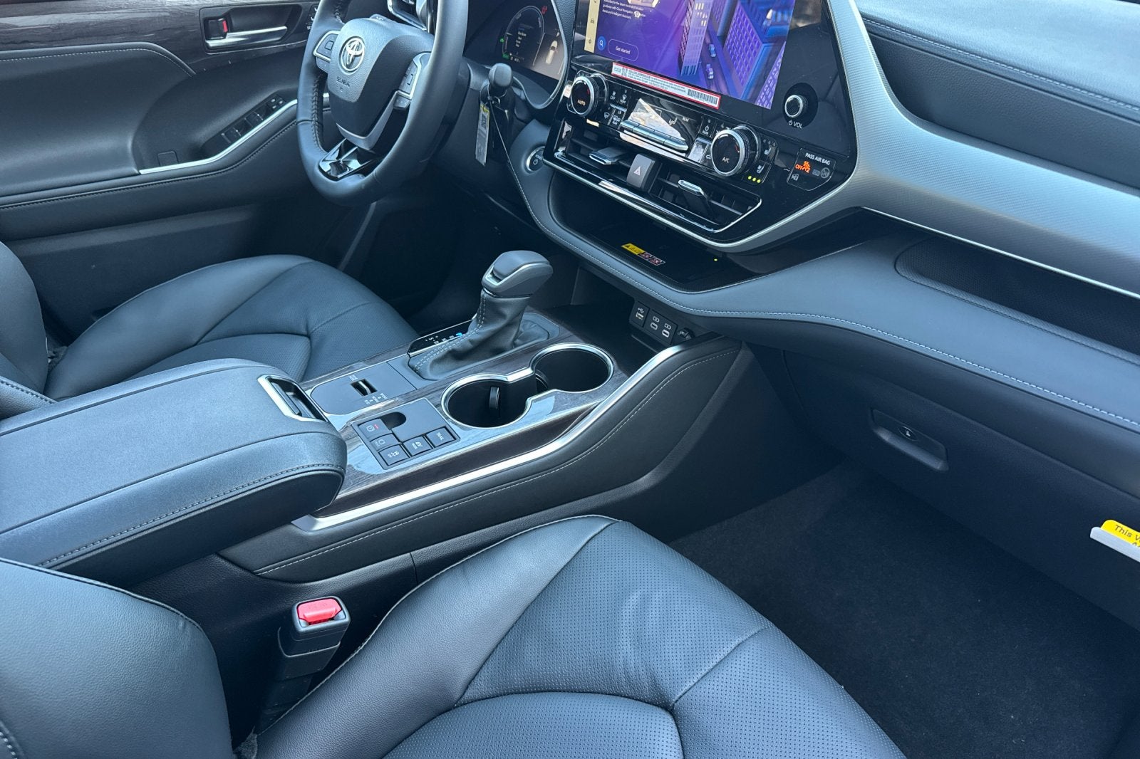 2026 Toyota Highlander Hybrid Hybrid Platinum