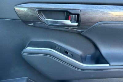 2026 Toyota Highlander Hybrid Hybrid Platinum