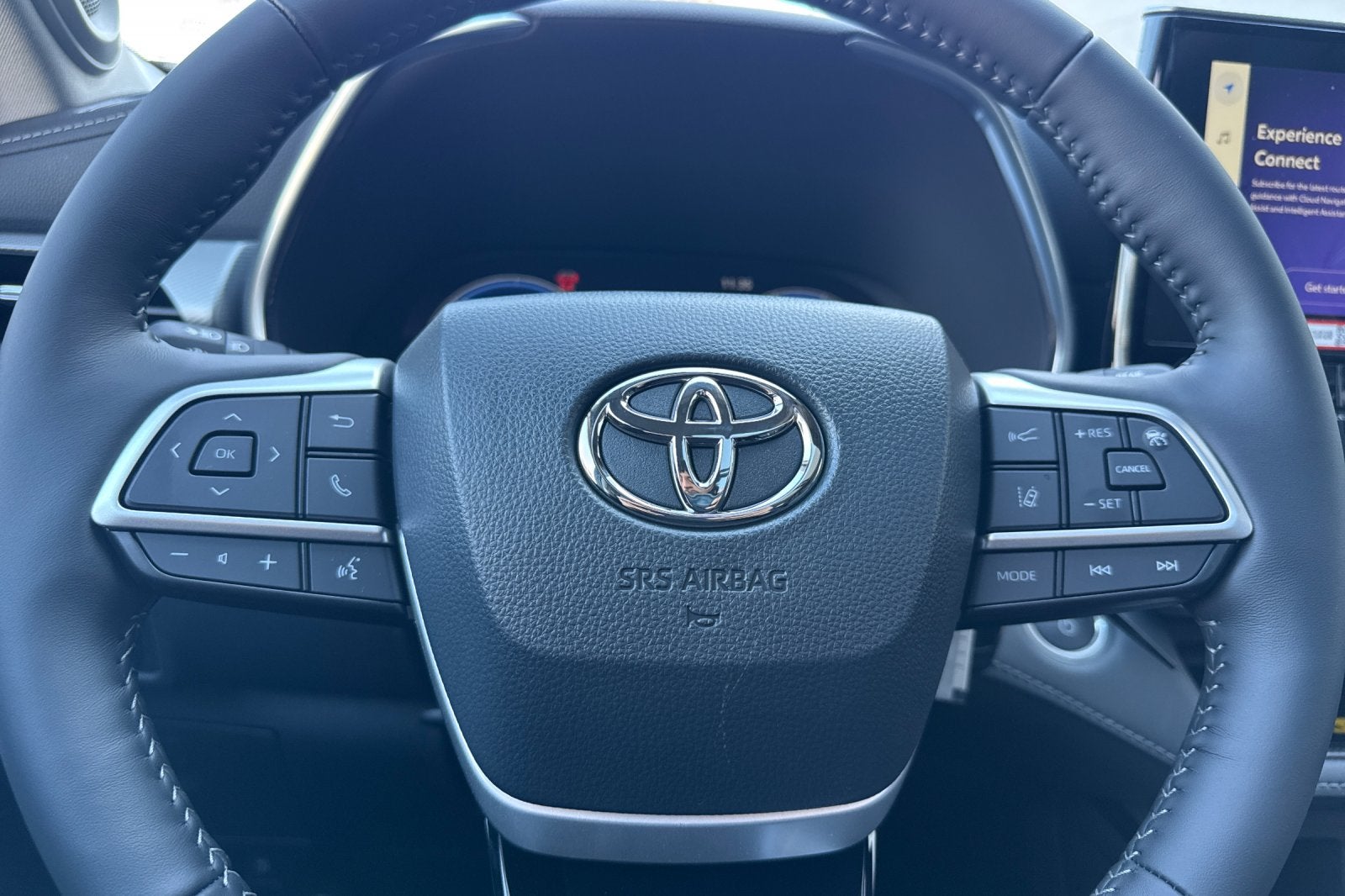 2026 Toyota Highlander Hybrid Hybrid Platinum