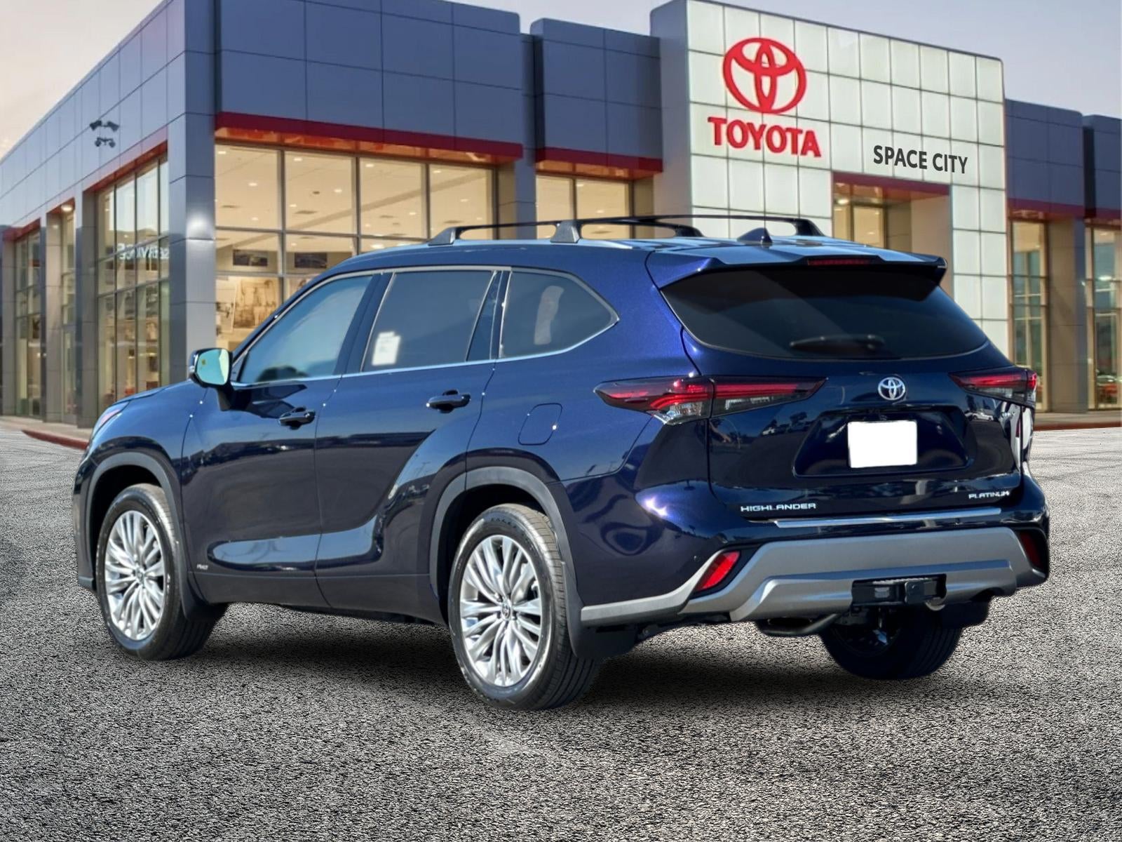 2026 Toyota Highlander Hybrid Hybrid Platinum