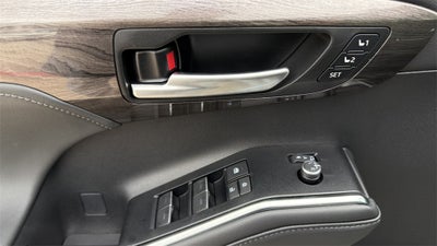 2025 Toyota Highlander Hybrid Hybrid Platinum