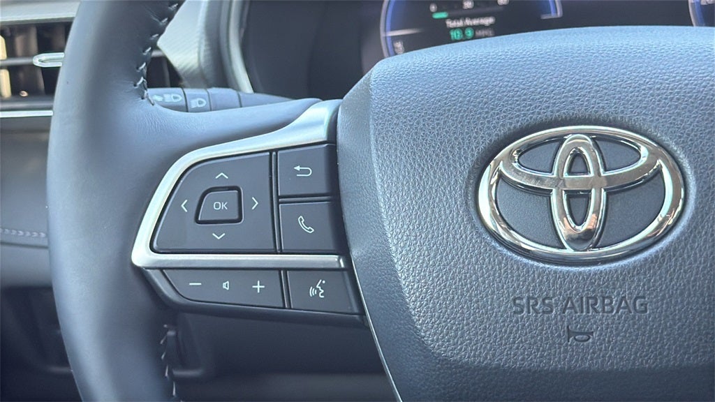 2025 Toyota Highlander Hybrid Hybrid Platinum