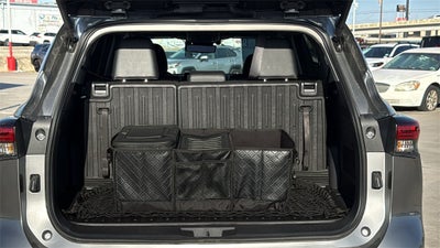 2025 Toyota Highlander Hybrid Hybrid Platinum