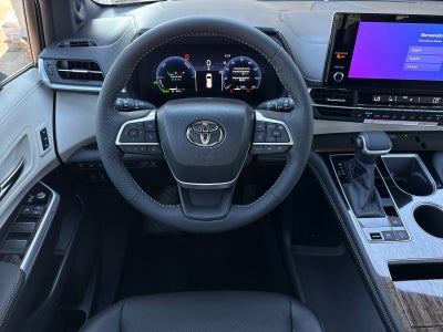 2026 Toyota Sienna Platinum