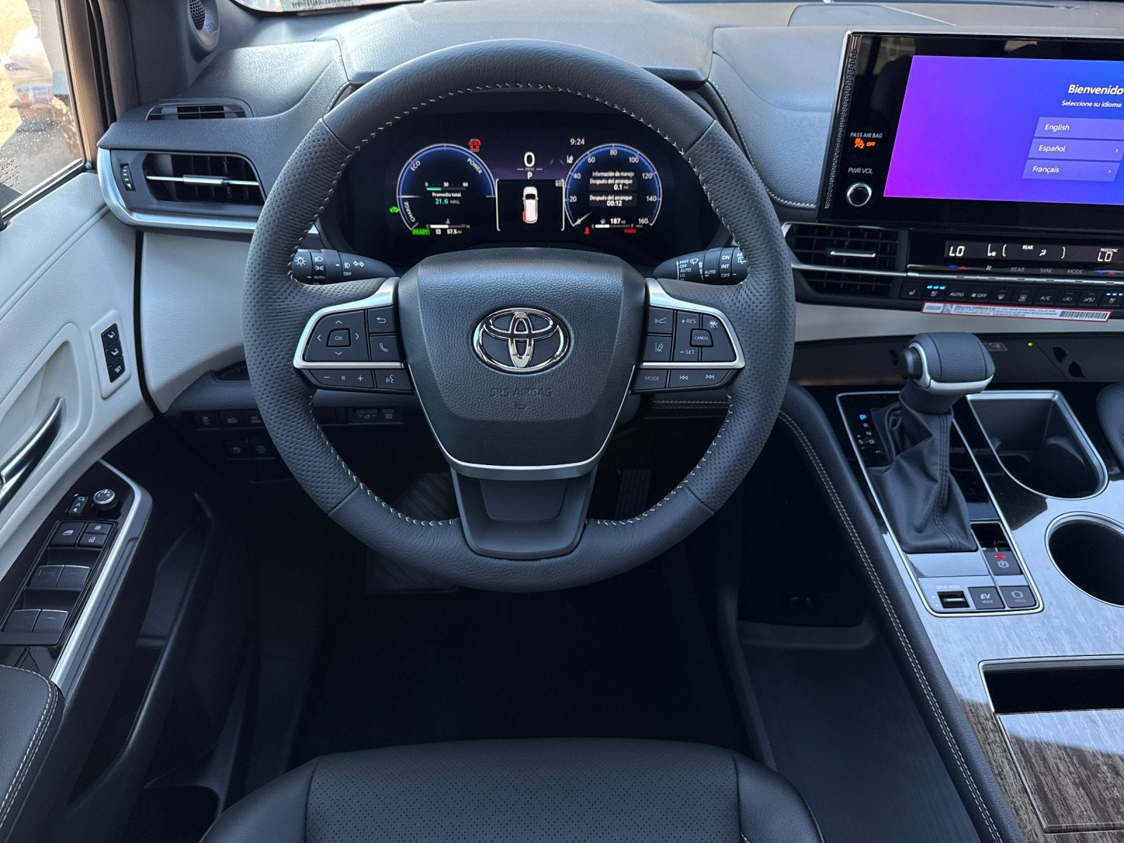 2026 Toyota Sienna Platinum