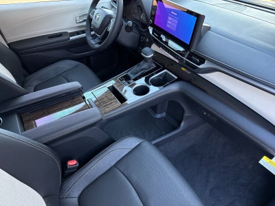 2026 Toyota Sienna Platinum