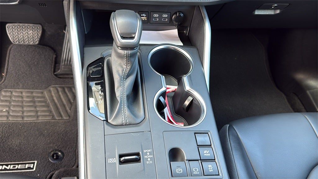 2024 Toyota HIGHLANDER HEV XLE