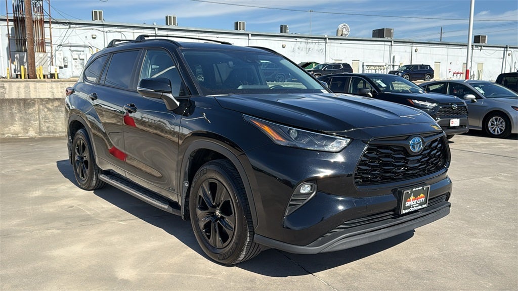 2024 Toyota HIGHLANDER HEV XLE