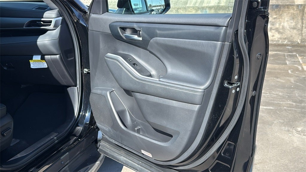 2024 Toyota HIGHLANDER HEV XLE