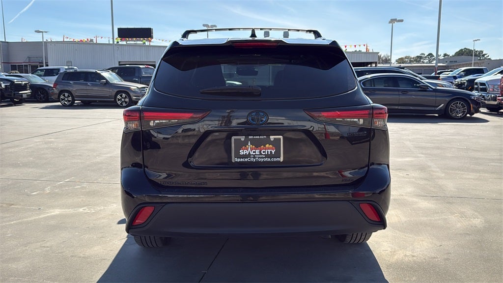 2024 Toyota HIGHLANDER HEV XLE