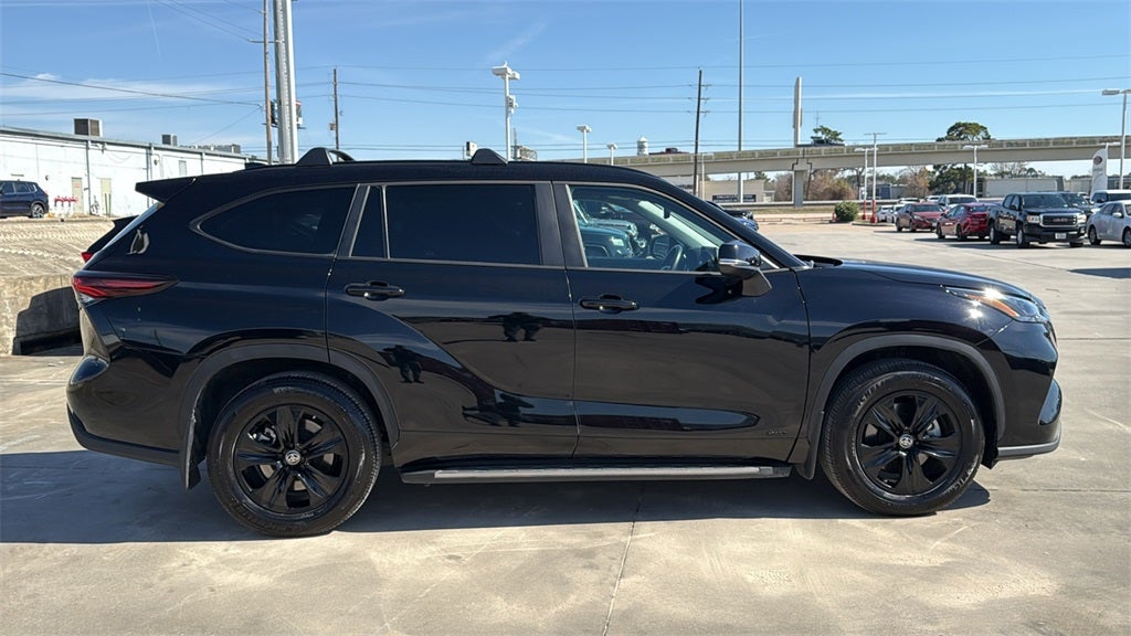 2024 Toyota HIGHLANDER HEV XLE