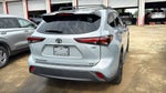 2025 Toyota Highlander Hybrid XLE